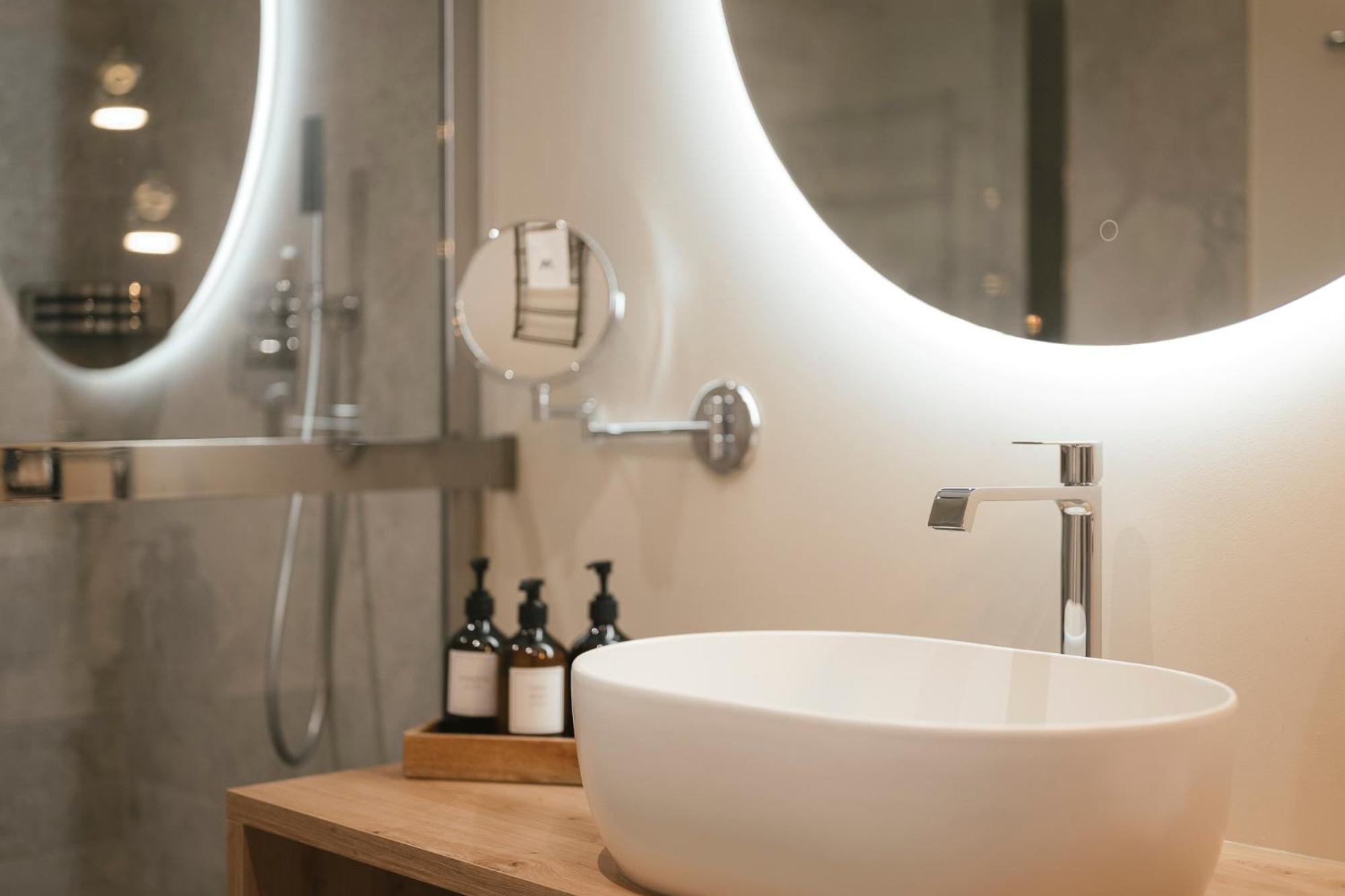 Boutique Hotel Wiesenhof - Adults Only Lana Extérieur photo